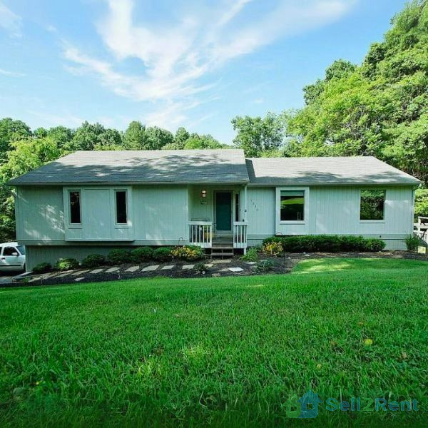 Roanoke, VA, Leaseback Opportunity with $10,000 in Pre-Paid Rent