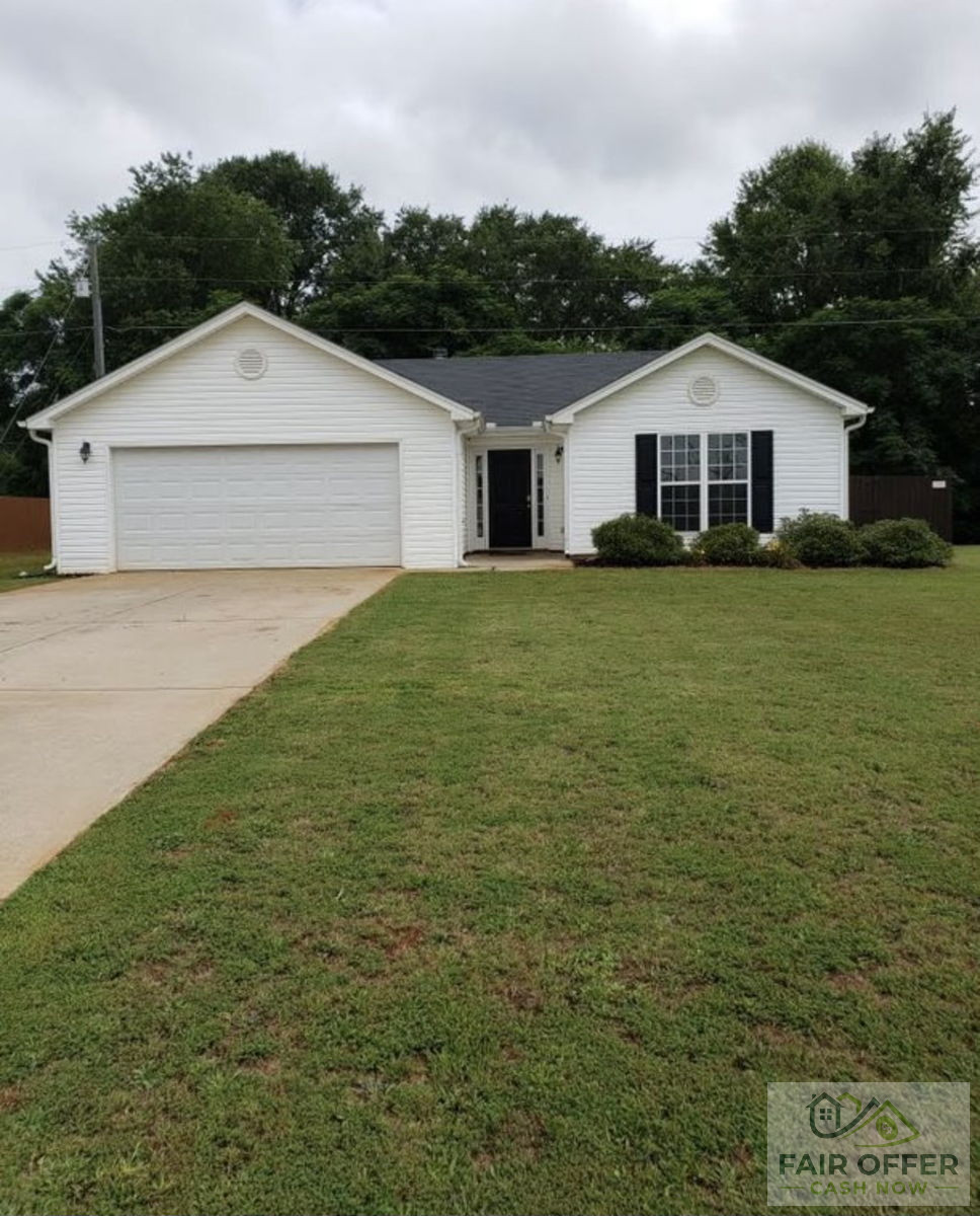 🏠🏠 Great Opportunity in Lavonia 🏠🏠