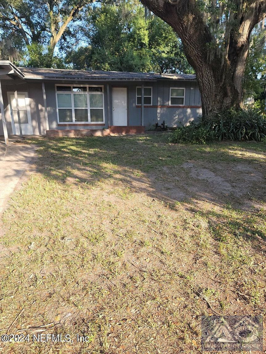 3 bed 2 bath in Duval County! 172k worth 250k