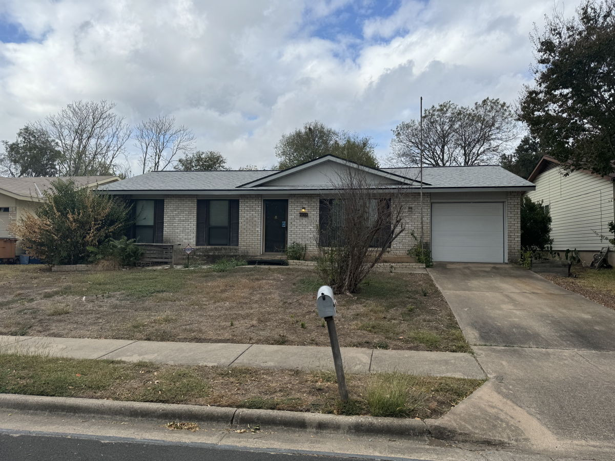 📍 (Austin, TX 78745) Quick Cosmetic Flip! Huge Spread Potential! 💰