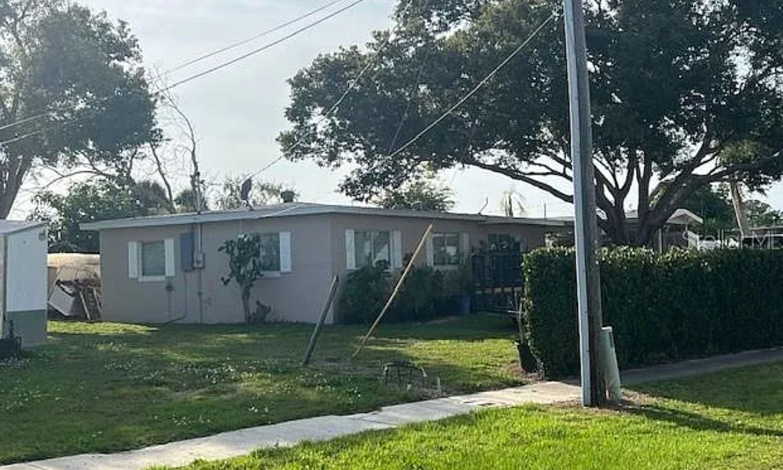 Waterfront Tropical Oasis at Talbot Street, North Port
