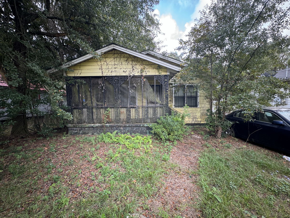 Heavy Flip or Rental Opportunity!