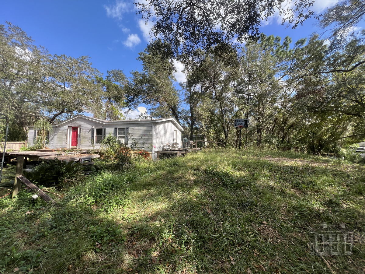 🌟 Easy Fix & Flip on 3/4 Acre in Webster, FL! 3BD/2BA Mobile Home – 1,200 Sq Ft, $30K Reno, ARV $215K – Ready to Transform! 🌟