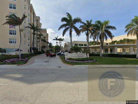 GREAT FIX AND FLIP OR BUY AND HOLD IN WEST PALM BEACH FL 33407 CONDO
