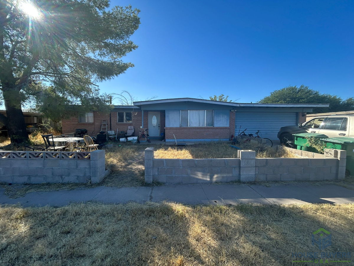 OFF MARKET SAHUARITA PROPERTY-NO HOA!🏠