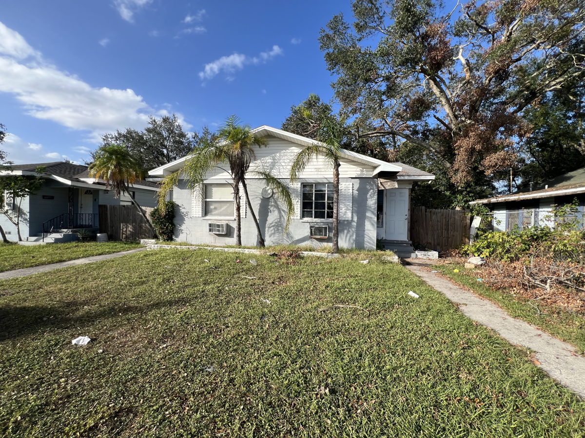 🚨🌊Block Triplex S St. Pete! Off Market Hot Deal! 🏠