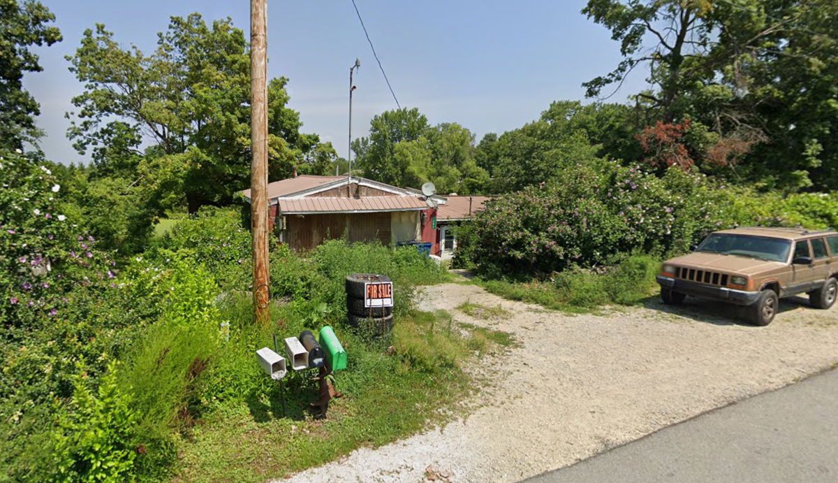 Your next investment by the lake!