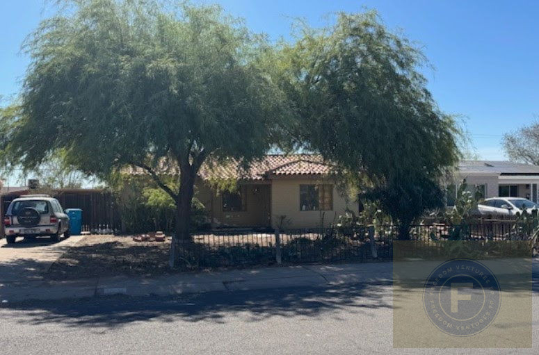 GREAT FIX AND FLIP OR BUY AND HOLD IN PHOENIX AZ 85006