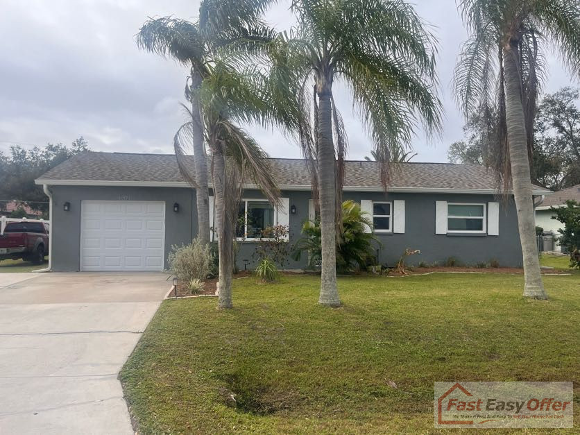 3/2 SFH in Port Charlotte 33952 for $189k