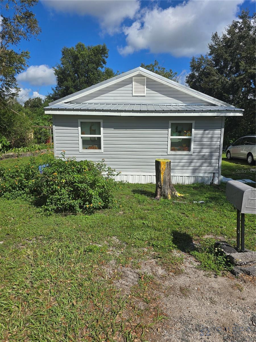 🏚 SFH 2/1 FIXER IN PLANT CITY FL 33563 - GREAT OPPORTUNITY DO NOT MISS OUT! 🏚