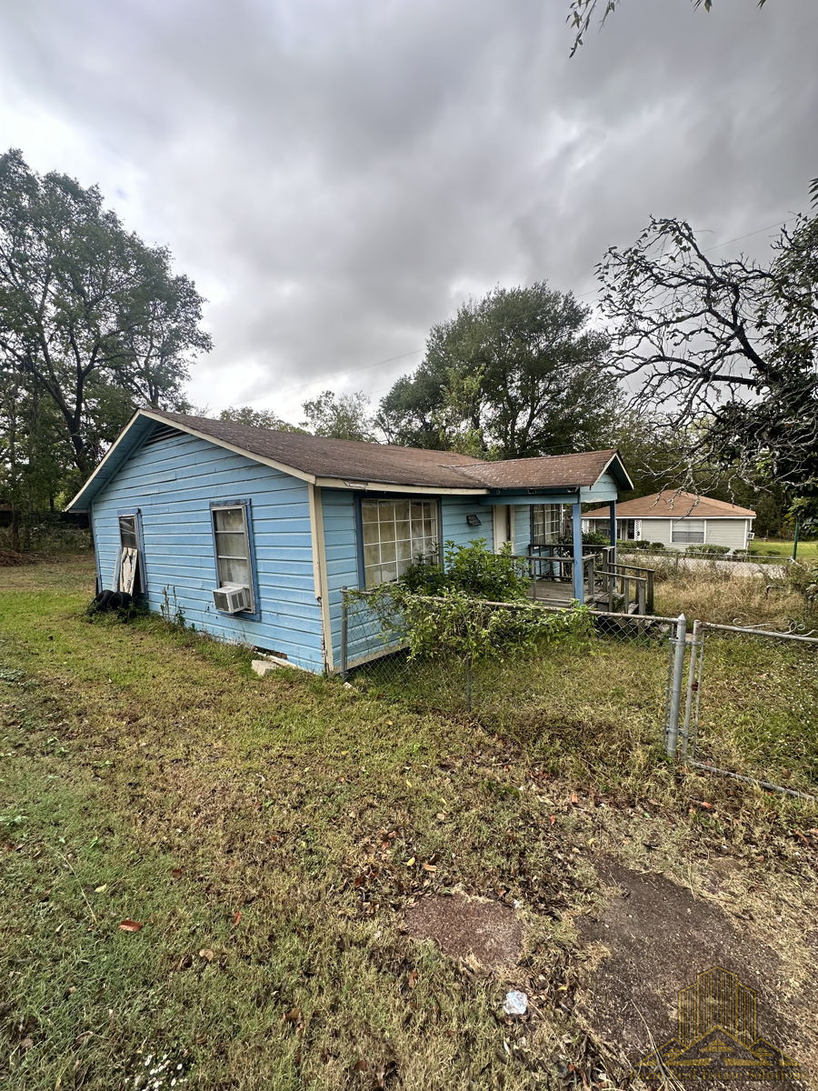 Huntsville CHEAPEST ENTRY | Fixer Upper | Low Risk Flip