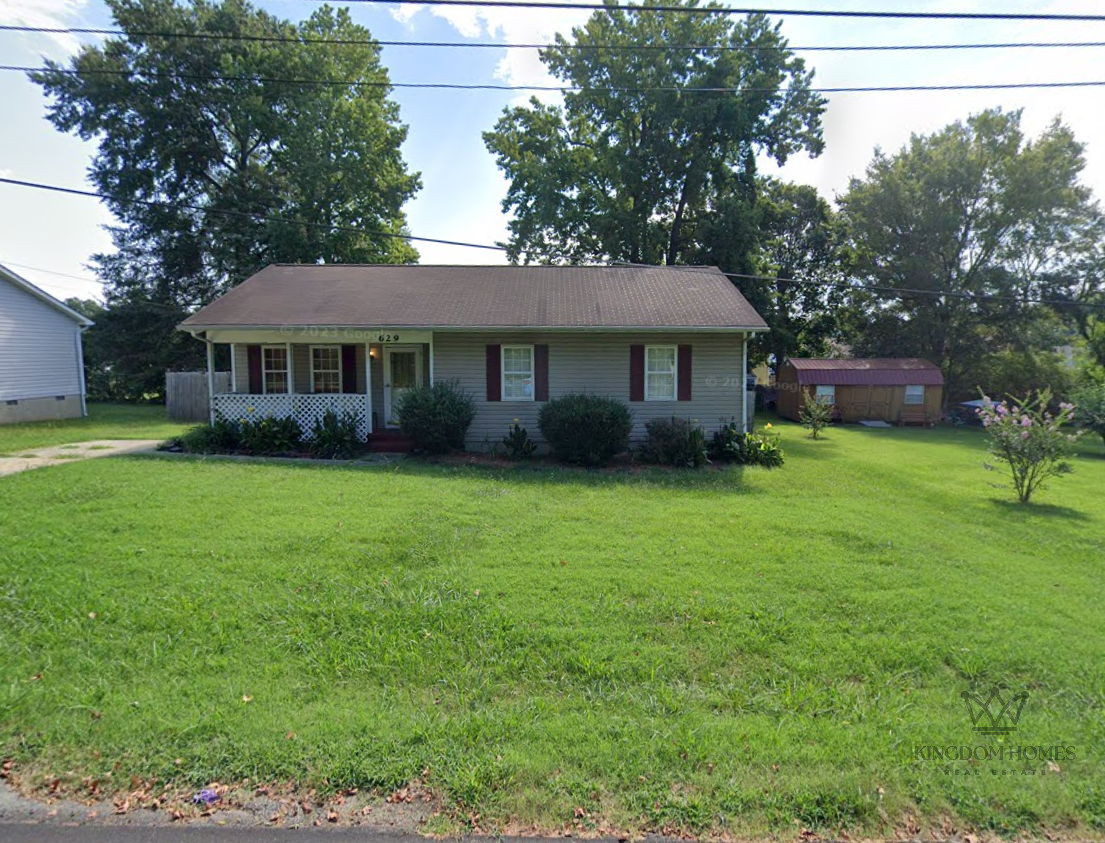 (🌴 Greensboro, NC) 🚨 3/2 SFH 🚨 FOR 149k — ARV 220k! 😱