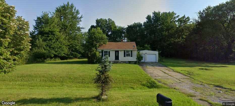 🚨 Bedford, OH 2/1 SFH 🏚️ Value Add 📈 with Extra Lots 💸
