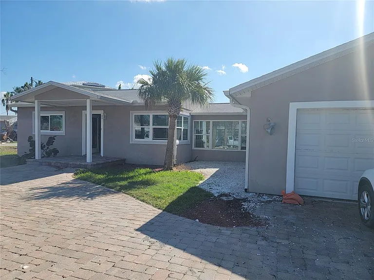 As-Is Investment Opportunity: 3 Bed, 2 Bath with Pool – $539,990, ARV $750k+🏠