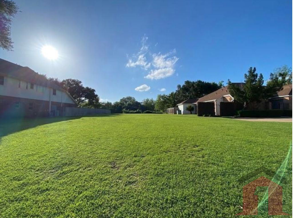OFF-MARKET 13,200 sqft LOT in the Quail Valley Thunderbird subdivision of Missouri City!