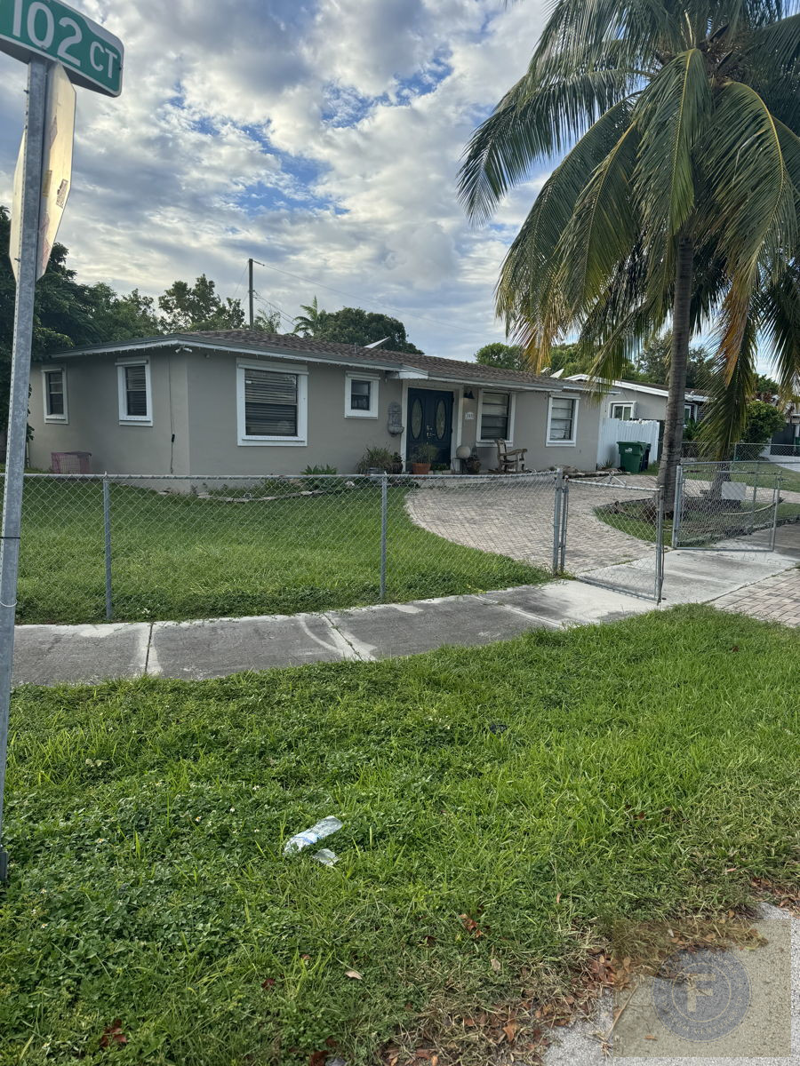 GREAT FIX AND FLIP OR BUY AND HOLD IN CUTLER BAY FL 33189
