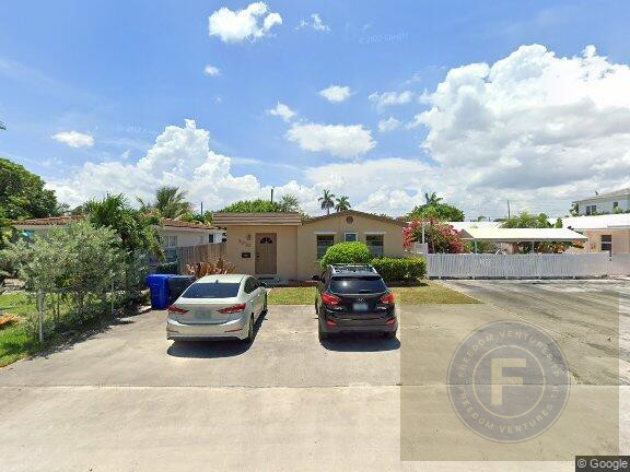 GREAT FIX AND FLIP OR BUY AND HOLD IN HOLLYWOOD FL 33020