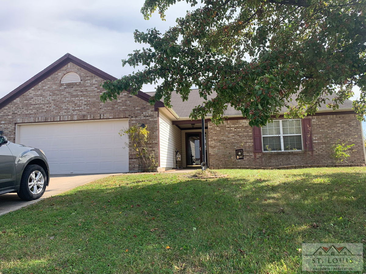 ⭐ 123 S Morris Blvd, Bargersville, IN 46106