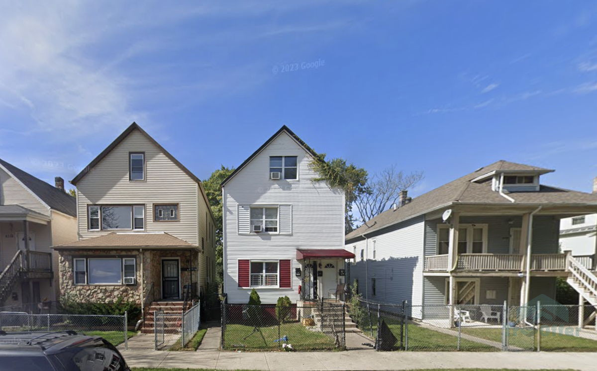 🔥🏠 Multi-Family Flip Opportunity in Chicago, IL (S Chicago Area)🎯📢