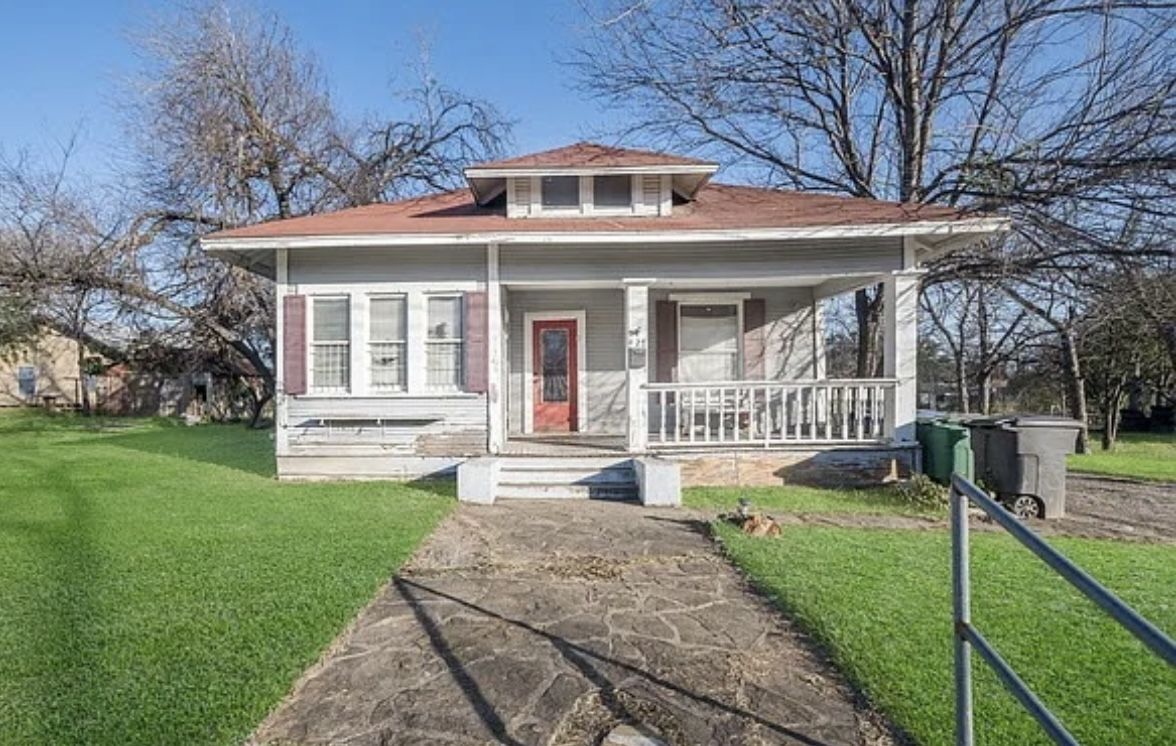 Gorgeous Historical Home Downtown San Antonio (Large Lot)