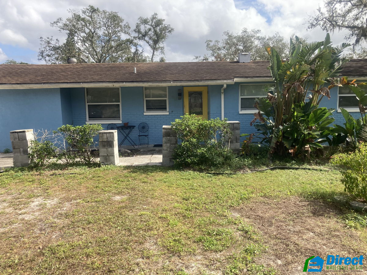 🔥 Tampa Flip by Temple Terrace! Easy Profit - Only $240K! 🏠