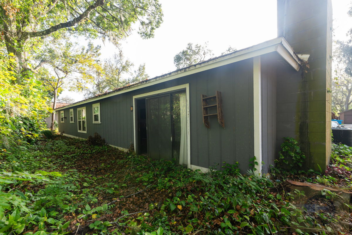 GREAT FIX AND FLIP OR BUY AND HOLD IN DAYTONA BEACH FL 32117