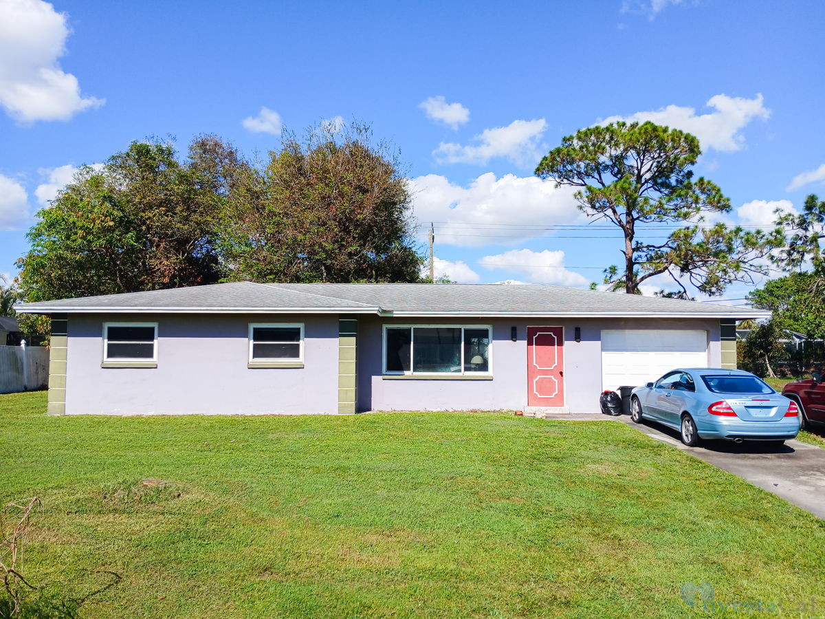 QUICK FIX N FLIP IN FT. MYERS - GREAT SINGLE FAMILY IN GREAT NEIGHBORHOOD!!