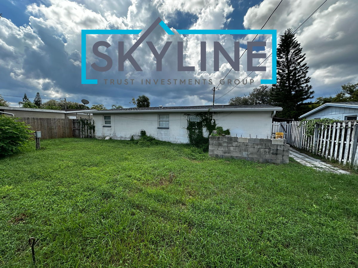 🏠 Dual-Threat Investment in Holiday, FL! 🏠
