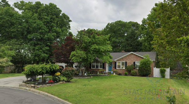 Flip Opportunity in Great Taylors SC Neighborhood