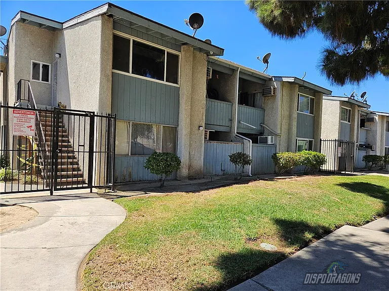 ⚠️ 🏚️  Quick Condo Flip 💰 Canoga Park, CA 🛠️ 🏡