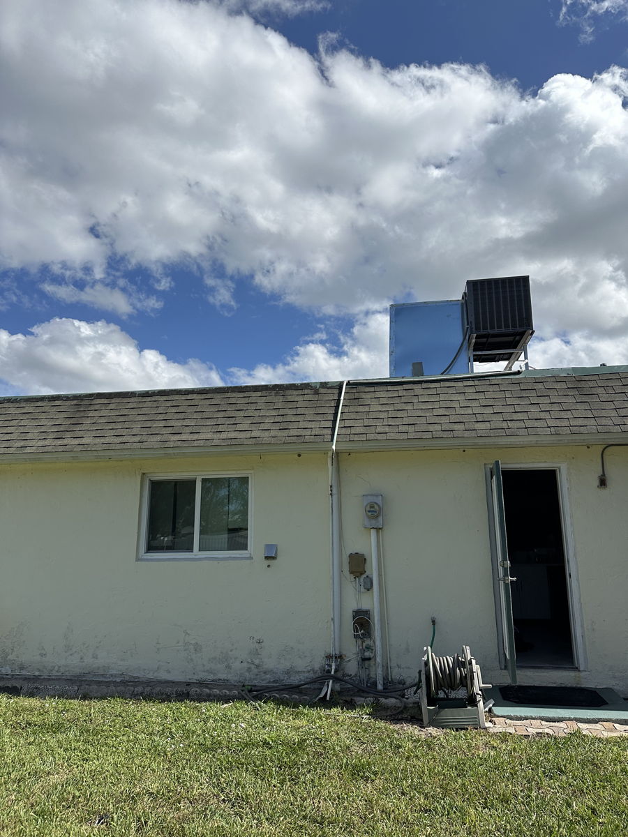 🔥CAHS DEAL 🏡 Single Family Opportunity! ⭐️ Purchase 230,000💥/ 📍Naples, FL 34112