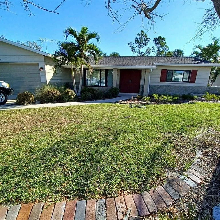 New St. Pete Property with Pool!