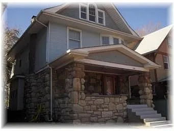 Rehab Opportunity: 4-Bed SFH with Fire Damage & Roof Replacement Needed🔑