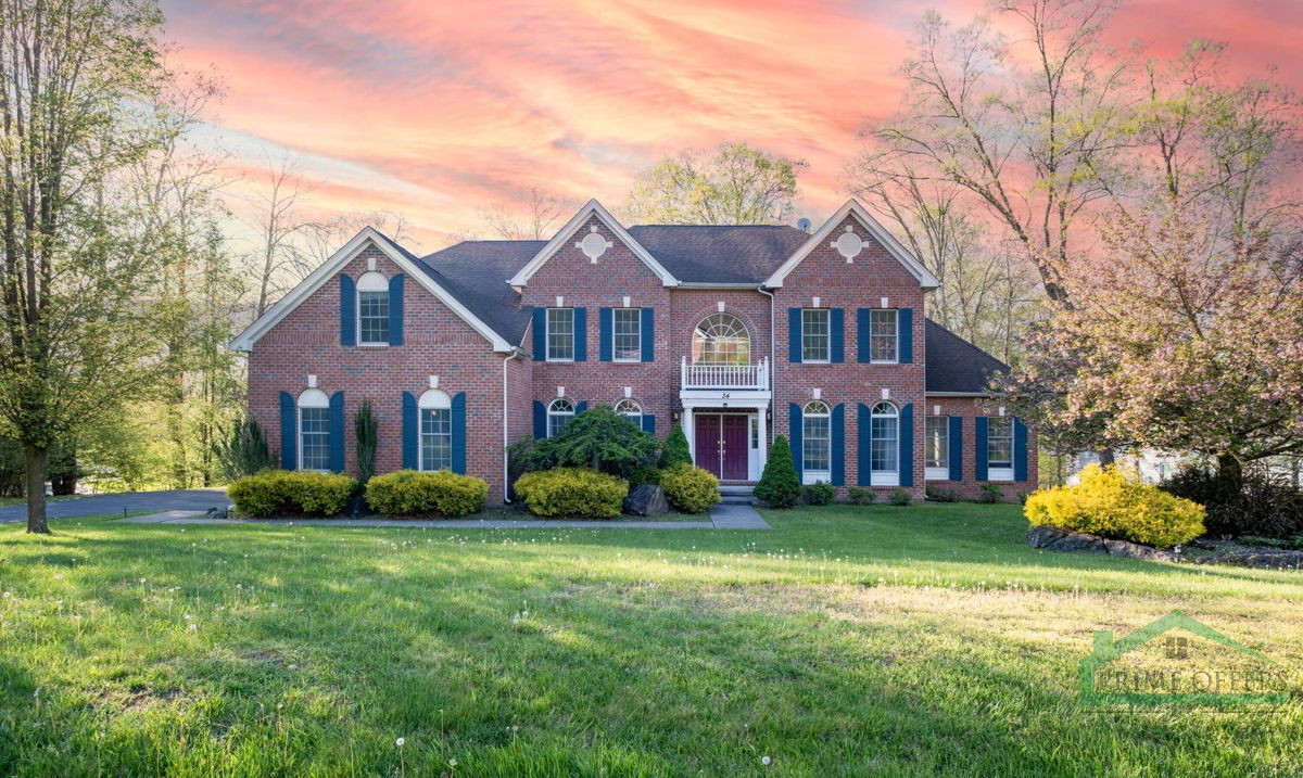 🏡✨ Dream Home Awaits in Stroudsburg, PA! Looking for Quick Close! 🌲🏞️