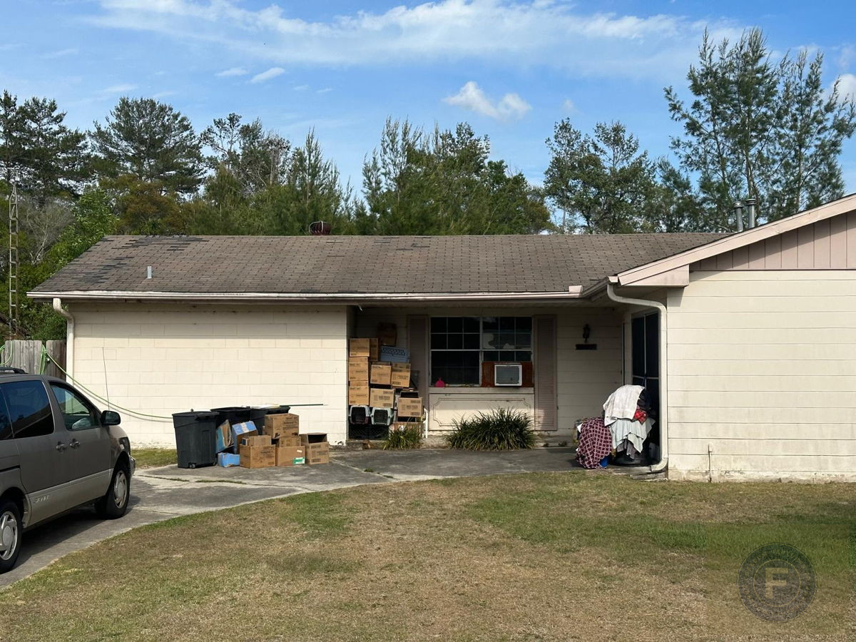 GREAT FIX AND FLIP OR BUY AND HOLD IN OCALA FL 34473
