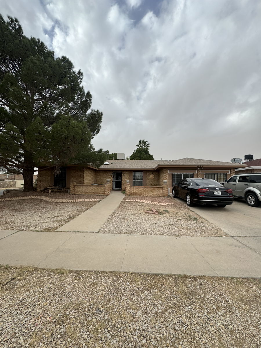 EL PASO TX PRICED TO MOVE!!!