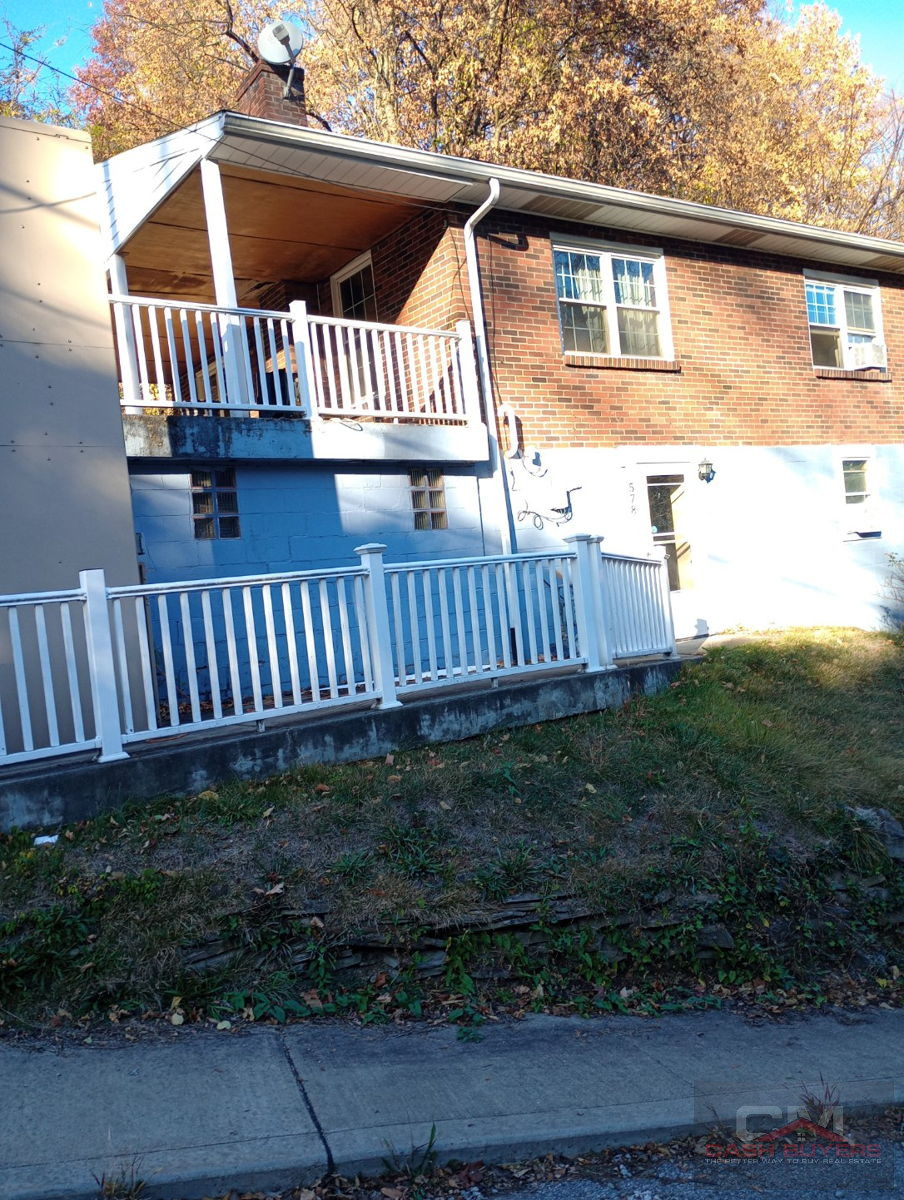 🏡 (Charleroi, PA) Great Flip Or Hold Opportunity! 🏡
