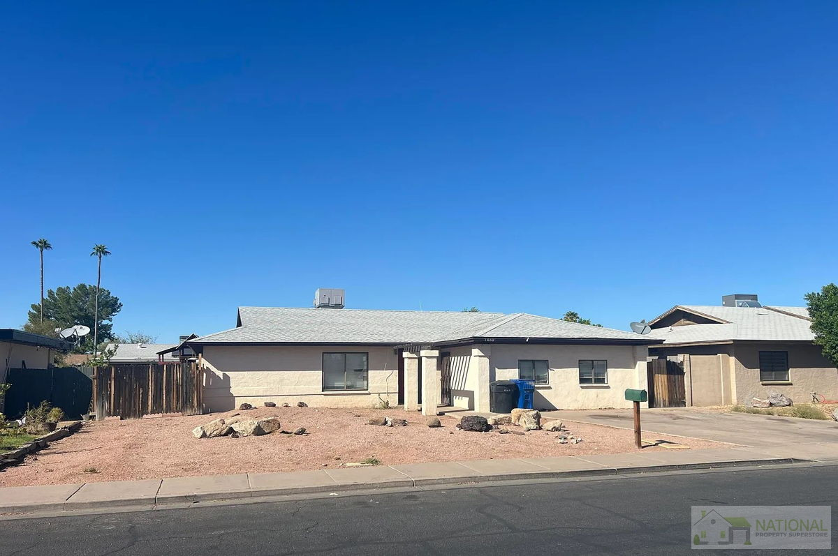 1452 E Emerald Mesa AZ 85204