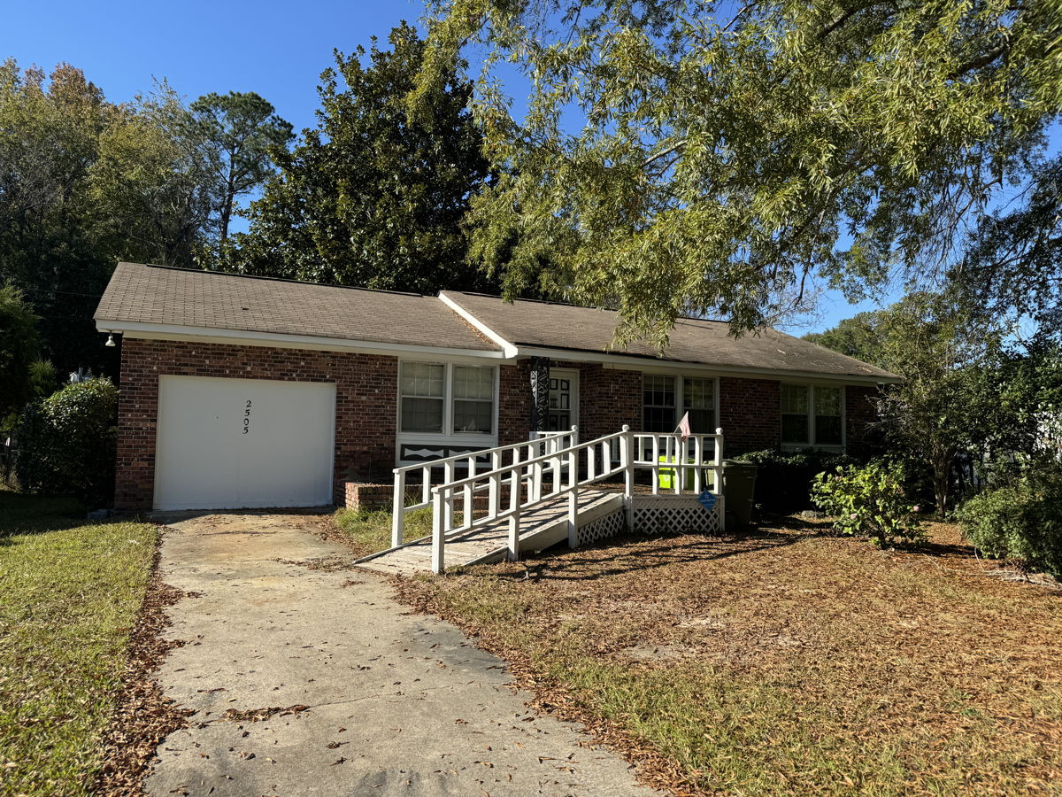 (Columbia, SC)💵🏡🧱Straight Forward Rehab Near the Stadium!!🧱🏡💵