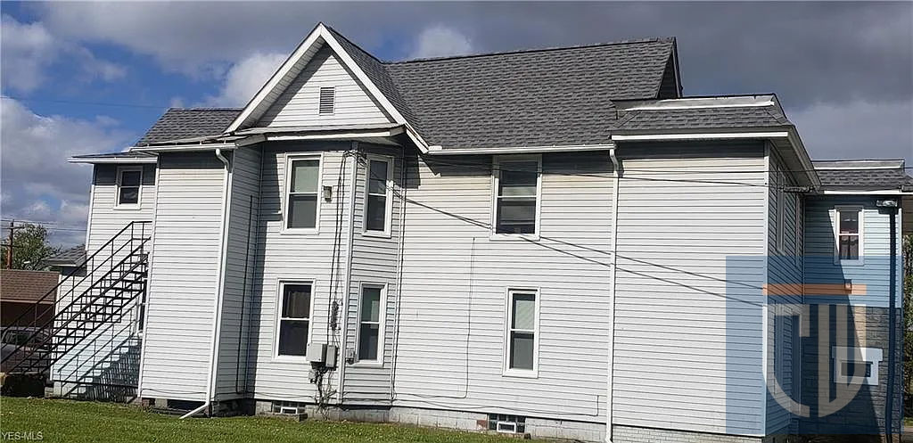 8-unit Canton Multifamily Home - 14.5% Cap, Rate Buy $275K, Rent 5480/mo - 88% occupied