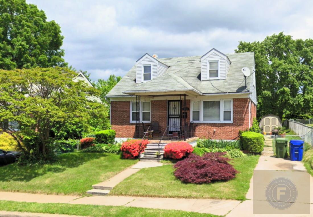 GREAT FIX AND FLIP OR BUY AND HOLD IN BALTIMORE MD 21234