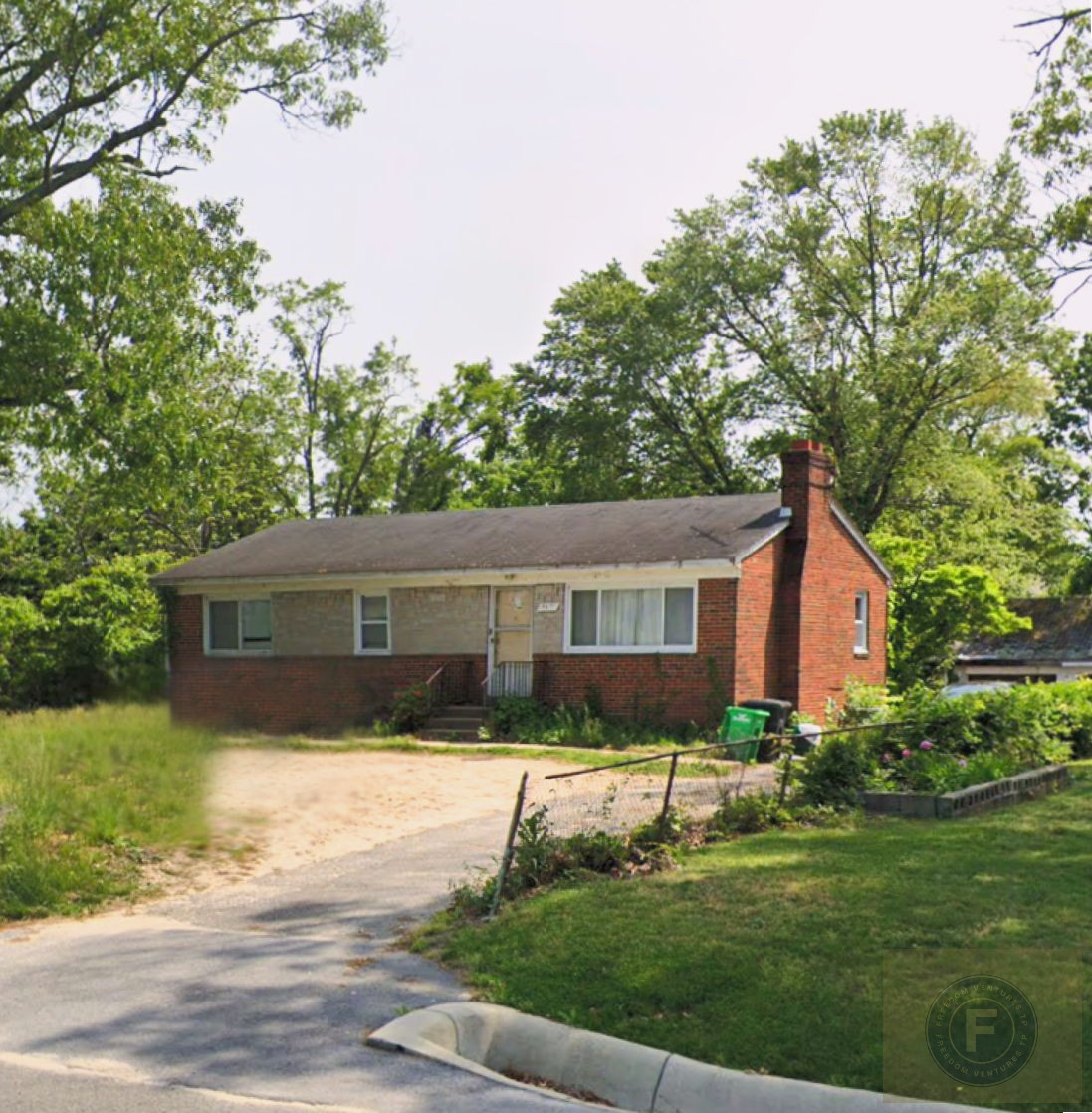 GREAT FIX AND FLIP OR BUY AND HOLD TEMPLE HILLS MD 20748