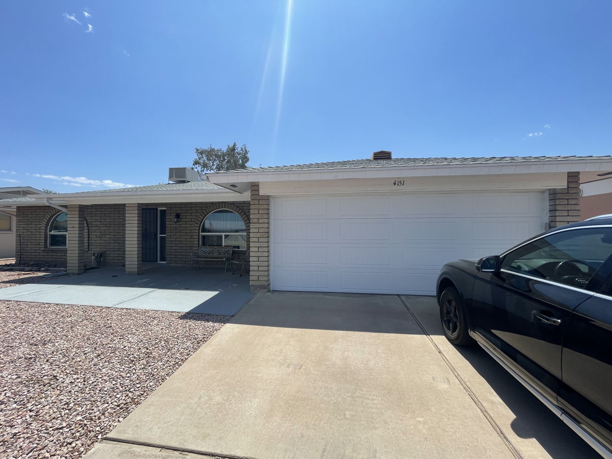 Mesa 55+ Home with Rehab Potential – New Roof, AC & Water Heater🏠