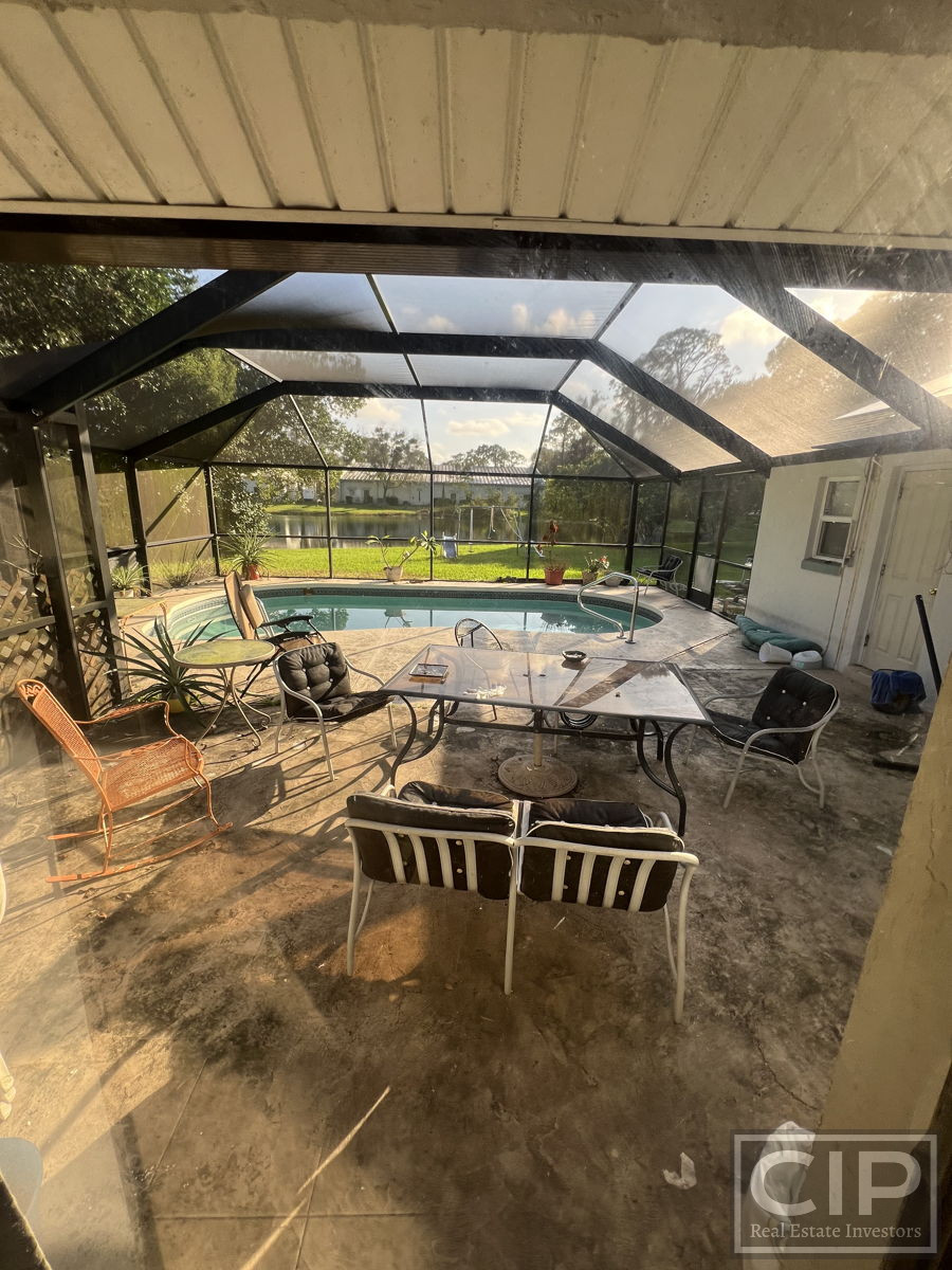 🔥 QUICK Flip w/ 150K+ Gross Profit Potential in Flagler County🏠