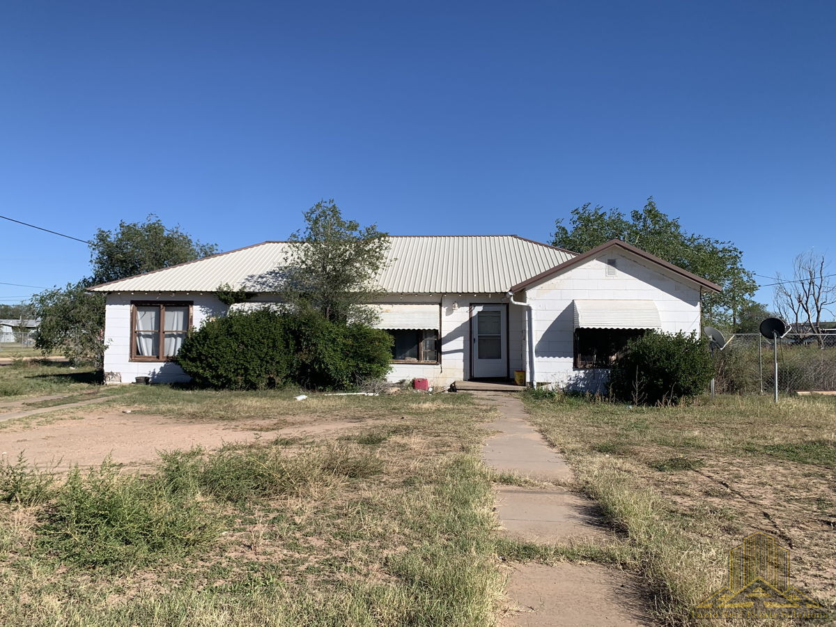 SUBTO | Flip or Rental | 3 bed 1 Bath on .42 acres| 79356 Post, TX (Outskirts of Lubbock)