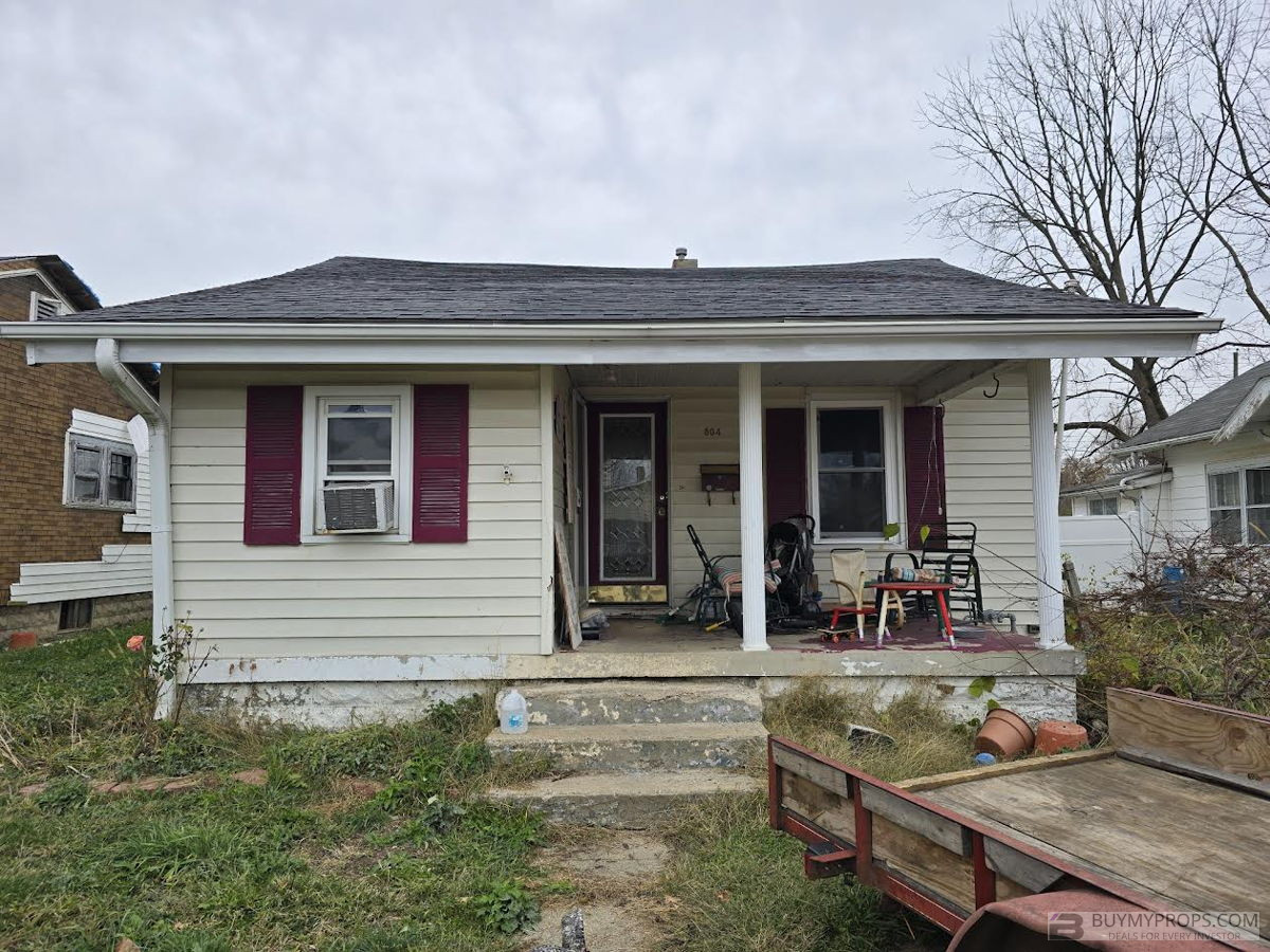 Connersville IN  SFH Fixer with strong ROI