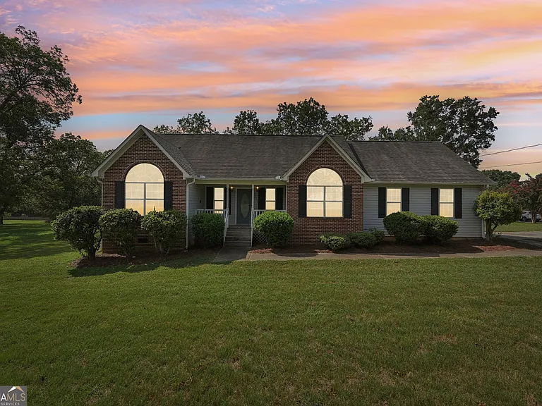 🏠  A Seller Financing Opportunity: 1262 Snapping Shoals Rd ✨