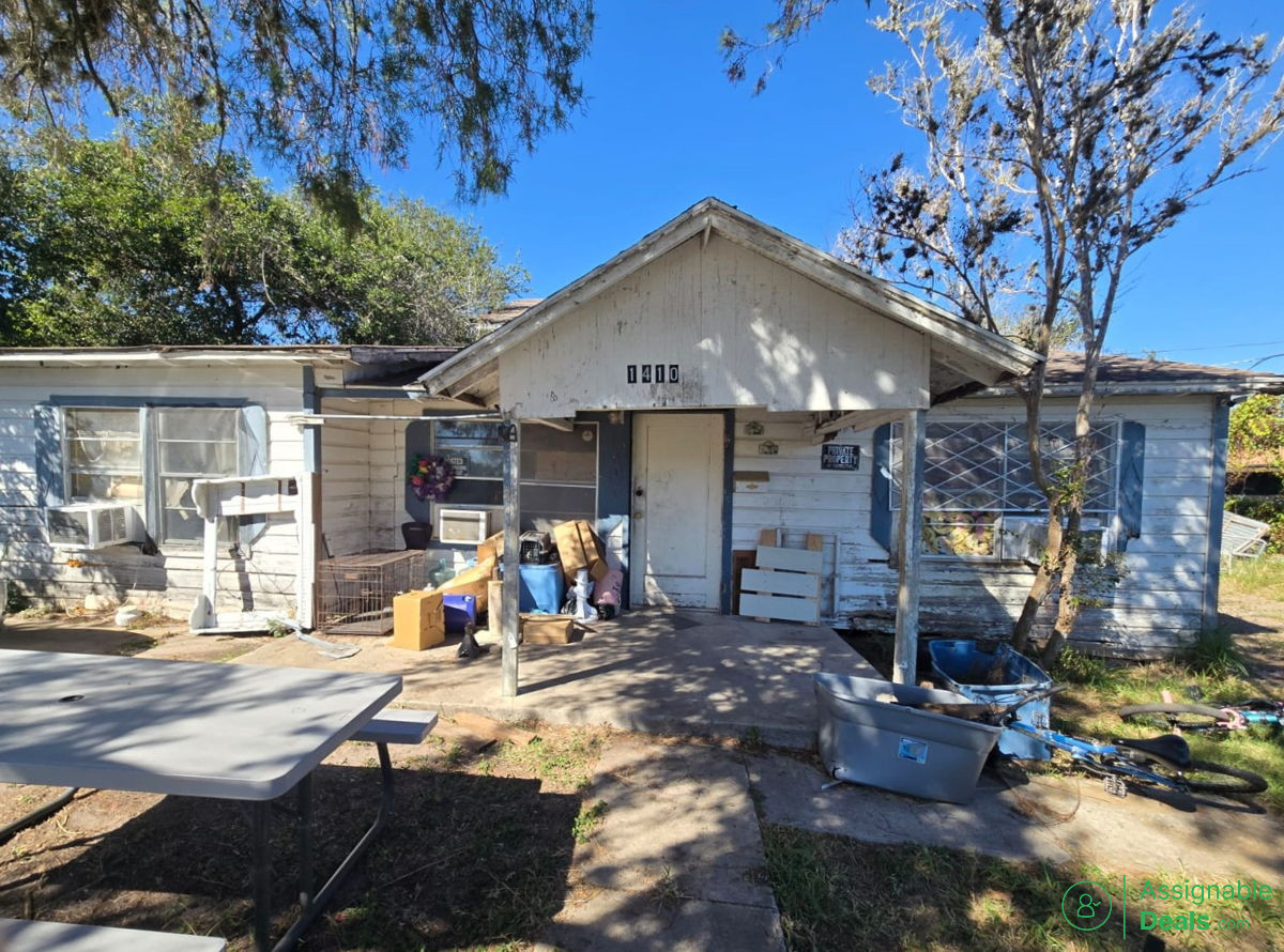 💸🏡💸 Beeville, TX -- Fix and Flip! 💸🏡💸