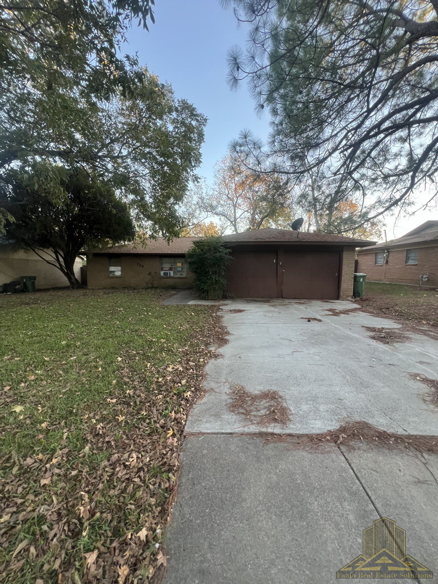 Showing Hurst TX | STUFFED with Equity I 3Bd 2Bth BRICK I 76053