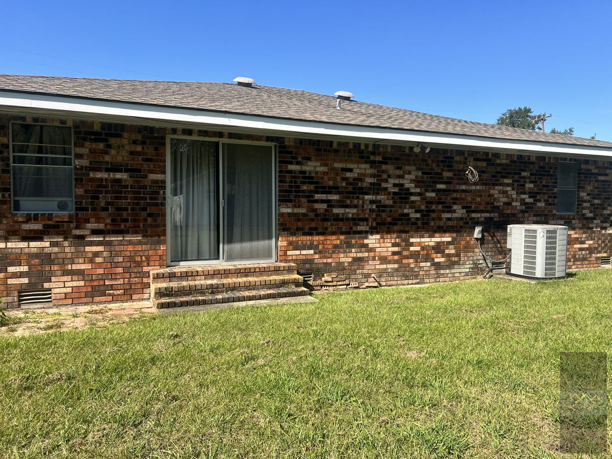 🏡 3 Bed / 2 Bath 🛀   Rental